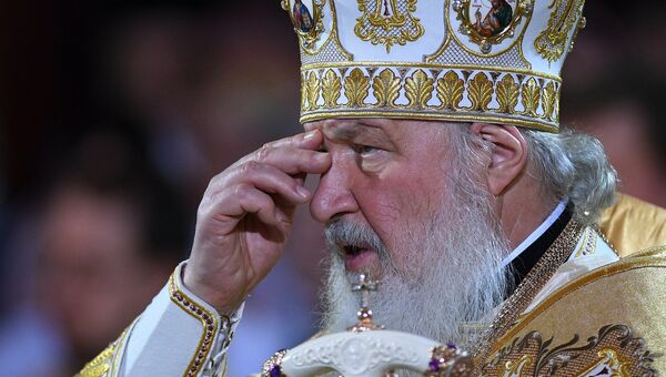 Патриарх Московский и всея Руси Кирилл на Рождественском богослужении в храме Христа Спасителя в Москве. Патриарх Московский и всея Руси Кирилл на Рождественском богослужении в храме Христа Спасителя в Москве.