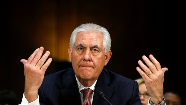 Кандидат на пост госсекретаря США Рекс Тиллерсон на сенатских слушаниях Кандидат на пост госсекретаря США Рекс Тиллерсон на сенатских слушаниях