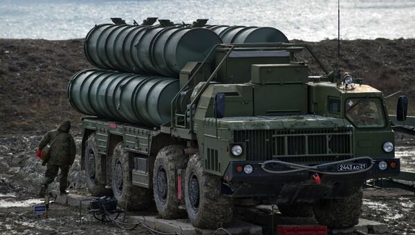 Зенитный ракетный комплекс С-400 Триумф полка противовоздушной обороны в Феодосии Зенитный ракетный комплекс С-400 Триумф полка противовоздушной обороны в Феодосии