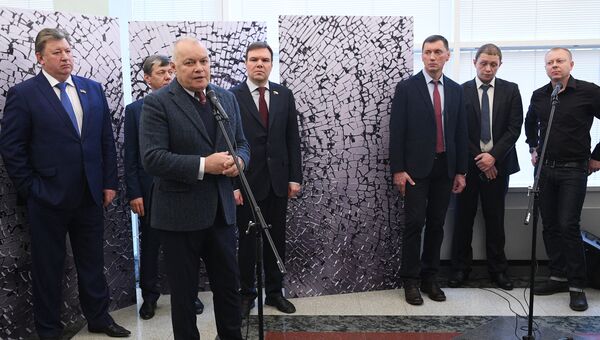 Открытие выставки Cирия. Фотохроники войны в Госдуме РФ Открытие выставки Cирия. Фотохроники войны в Госдуме РФ