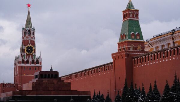 Кремль и Мавзолей. Архивное фото Кремль и Мавзолей. Архивное фото