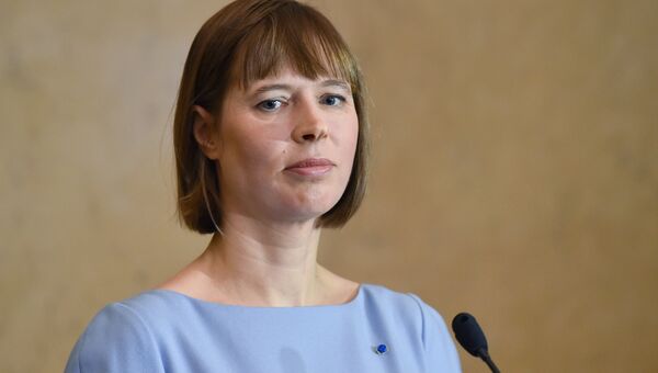 Президент Эстонской Республики Керсти Кальюлайд на совместной пресс-конференции с президентом Украины Петром Порошенко в Таллине Президент Эстонской Республики Керсти Кальюлайд на совместной пресс-конференции с президентом Украины Петром Порошенко в Таллине