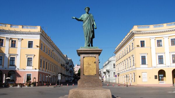 Памятник Дюку де Ришелье в Одессе Памятник Дюку де Ришелье в Одессе