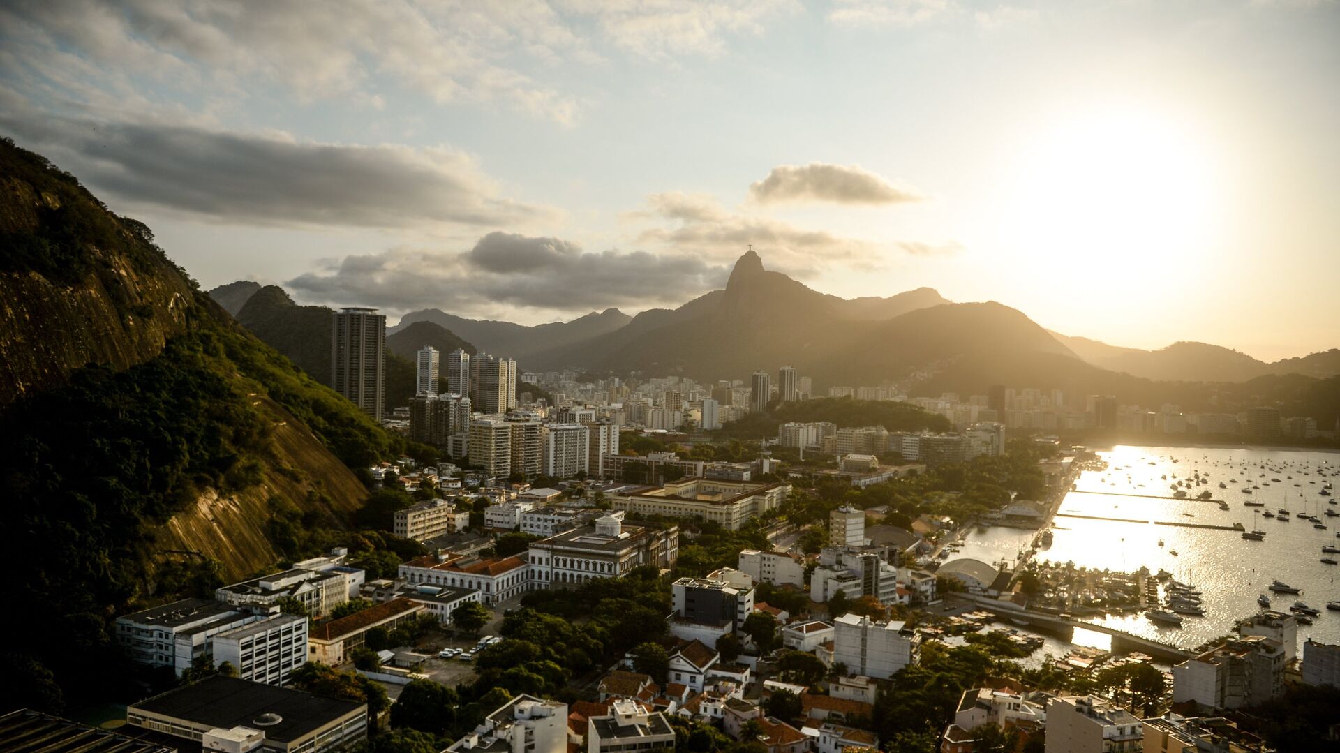 Мэра Рио-де-Жанейро задержали по делу о коррупции