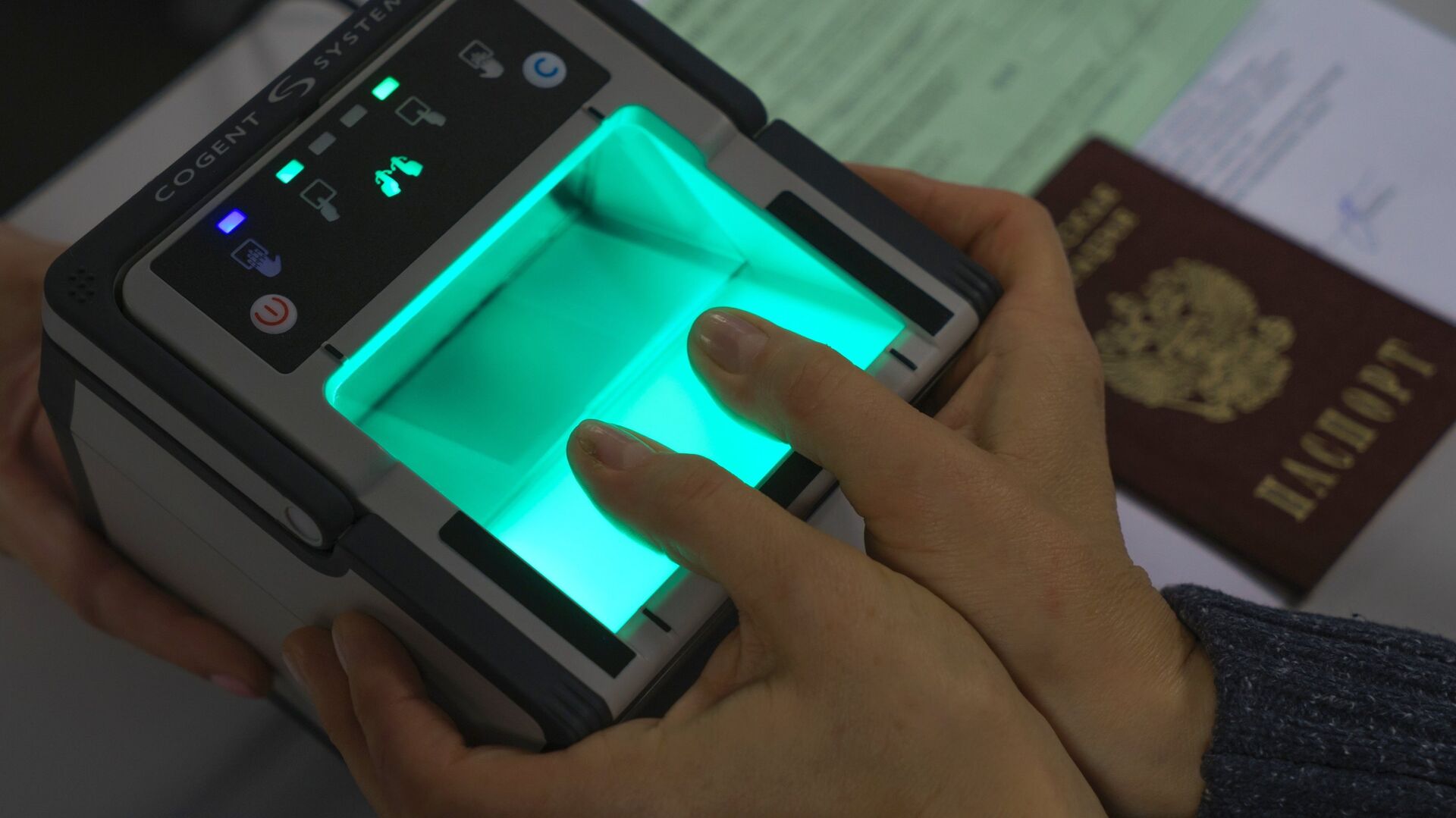 Путин подписал закон о биометрии для получения финансовых услуг