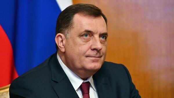 Президент республики Сербской Боснии и Герцеговины Милорад Додик во время встречи с министром иностранных дел РФ Сергеем Лавровым Президент республики Сербской Боснии и Герцеговины Милорад Додик во время встречи с министром иностранных дел РФ Сергеем Лавровым