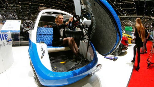 Автомобиль Micro-Microlino Prototype 1 на Женевском международном автосалоне Автомобиль Micro-Microlino Prototype 1 на Женевском международном автосалоне