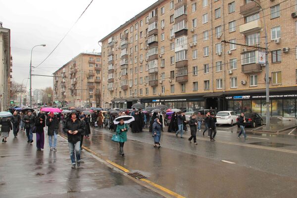 Крестный путь по улицам Москвы Крестный путь по улицам Москвы