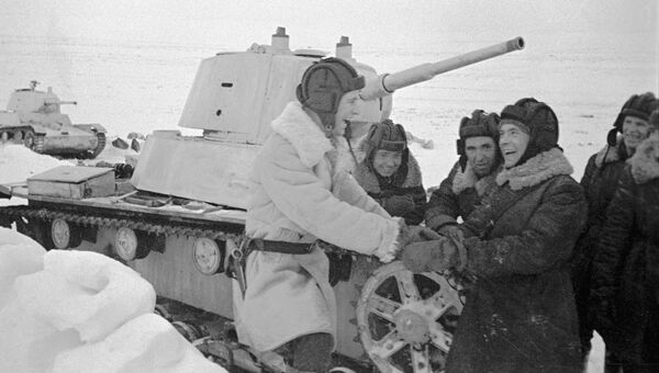Танки Т-26 и танкисты взвода П. В. Печенина на полуострове Средний Танки Т-26 и танкисты взвода П. В. Печенина на полуострове Средний