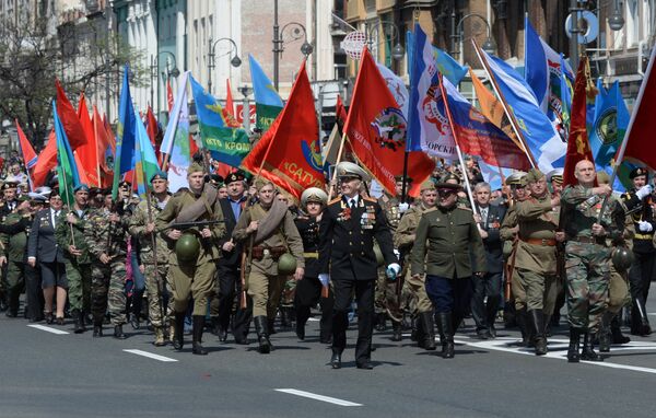 Военный парад, посвящённый 72-й годовщине Победы, в городах России Военный парад, посвящённый 72-й годовщине Победы, в городах России