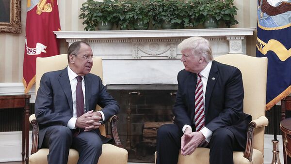 Встреча министра иностранных дел России Сергея Лаврова и президента США Дональда Трампа в Вашингтоне. 10 мая 2017 Встреча министра иностранных дел России Сергея Лаврова и президента США Дональда Трампа в Вашингтоне. 10 мая 2017