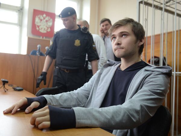 Блогер Руслан Соколовский в Верх-Исетском районном суде Екатеринбурга Блогер Руслан Соколовский в Верх-Исетском районном суде Екатеринбурга
