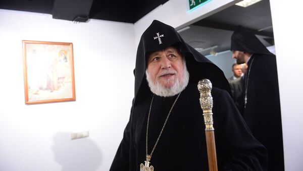 Верховный патриарх и католикос всех армян Гарегин II . Архивное фото Верховный патриарх и католикос всех армян Гарегин II . Архивное фото