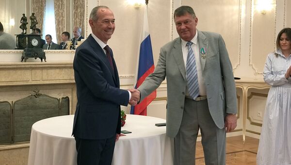 Награждение директора филиала Фонда Андрея Первозванного Сергея Головина, Греция Награждение директора филиала Фонда Андрея Первозванного Сергея Головина, Греция