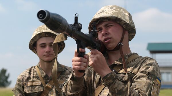 Военнослужащие вооруженных сил Украины. Архивное фото Военнослужащие вооруженных сил Украины. Архивное фото