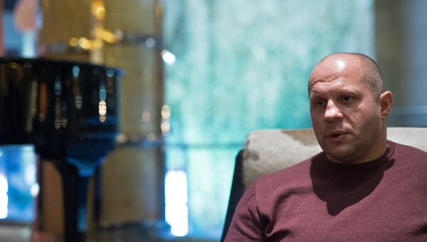 Многократный чемпион мира по боям без правил и боевому самбо Федор Емельяненко Многократный чемпион мира по боям без правил и боевому самбо Федор Емельяненко
