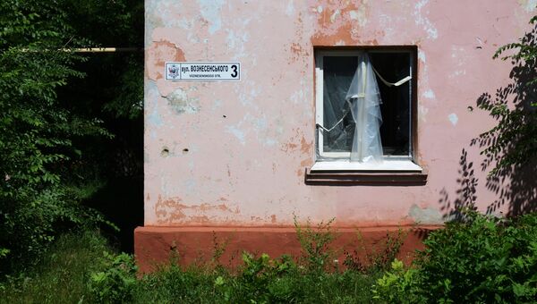 Последствия обстрела в Донецкой области. Архивное фото Последствия обстрела в Донецкой области. Архивное фото