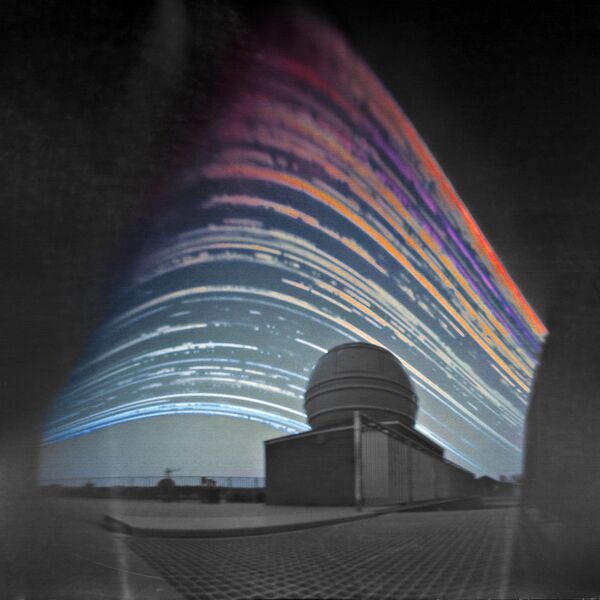 Работа фотографа Maciej Zapior Solar Trails above the Telescope, вошедшая в шорт-лист Insight Astronomy Photographer of the Year 2017 Работа фотографа Maciej Zapior Solar Trails above the Telescope, вошедшая в шорт-лист Insight Astronomy Photographer of the Year 2017