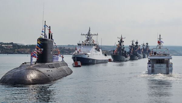 Генеральная репетиция парада кораблей ко Дню ВМФ в Севастополе Генеральная репетиция парада кораблей ко Дню ВМФ в Севастополе