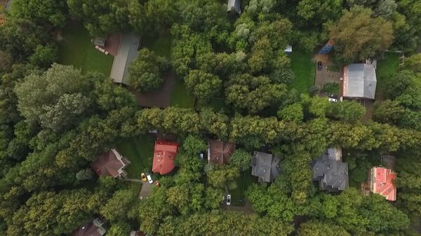 Американская дача в Серебряном Бору в Москве. Кадры с дрона Американская дача в Серебряном Бору в Москве. Кадры с дрона