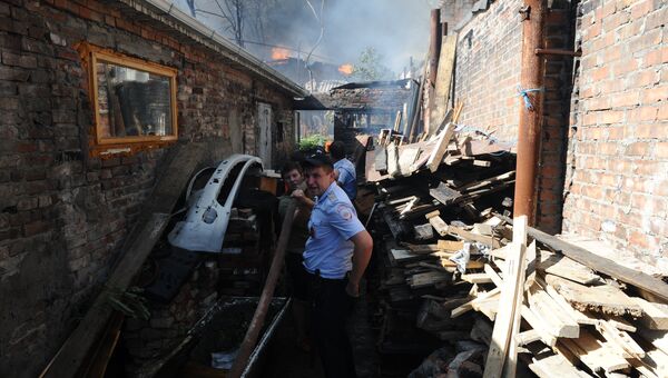 Пожар в Ростове-на-Дону в районе Театрального спуска Пожар в Ростове-на-Дону в районе Театрального спуска