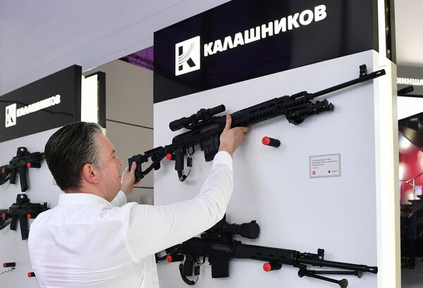 Презентация новых разработок концерна Калашников в рамках международного военно-технического форума Армия-2017 Презентация новых разработок концерна Калашников в рамках международного военно-технического форума Армия-2017