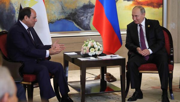 Президент РФ Владимир Путин и президент Арабской Республики Египет Абдул-Фаттах ас-Сиси во время встречи на полях саммита лидеров БРИКС. 4 сентября 2017 Президент РФ Владимир Путин и президент Арабской Республики Египет Абдул-Фаттах ас-Сиси во время встречи на полях саммита лидеров БРИКС. 4 сентября 2017