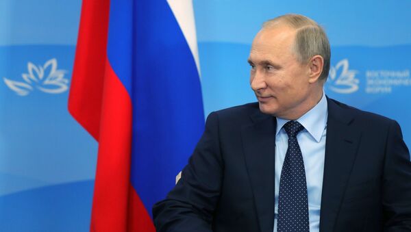 Владимир Путин во время встречи с президентом Республики Кореи Мун Чжэ Ином на ВЭФ 2017. 6 сентября 2017 Владимир Путин во время встречи с президентом Республики Кореи Мун Чжэ Ином на ВЭФ 2017. 6 сентября 2017