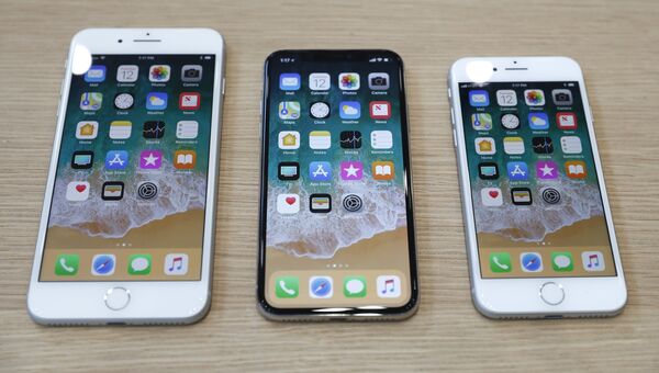 Презентация телефонов iPhone 8 Plus, iPhone X и iPhone 8 в штаб-квартире Apple в Купертино Презентация телефонов iPhone 8 Plus, iPhone X и iPhone 8 в штаб-квартире Apple в Купертино