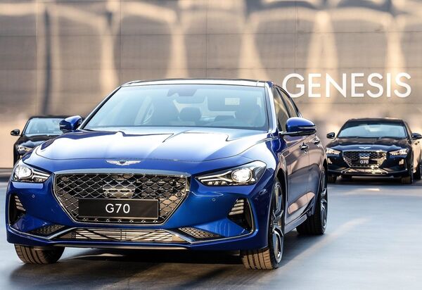 Седан Genesis G70 Седан Genesis G70