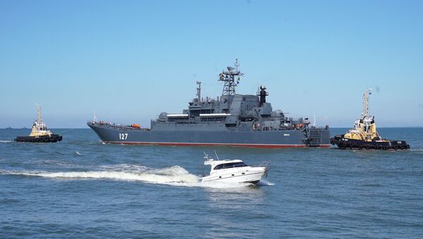 Большой десантный корабль Минск во время выхода кораблей Балтийского флота в море в рамках российско-белорусских стратегических учений Запад-2017 Большой десантный корабль Минск во время выхода кораблей Балтийского флота в море в рамках российско-белорусских стратегических учений Запад-2017