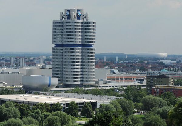 Штаб-квартира автоконцерна BMW в Мюнхене Штаб-квартира автоконцерна BMW в Мюнхене