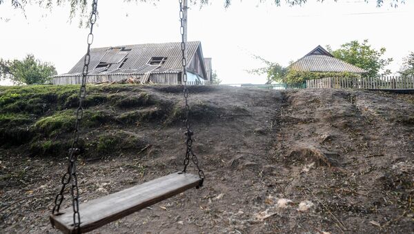 Дом в селе Павловка, разрушенный в результате пожара на складе с боеприпасами в Винницкой области Украины. 27 сентября 2017 Дом в селе Павловка, разрушенный в результате пожара на складе с боеприпасами в Винницкой области Украины. 27 сентября 2017