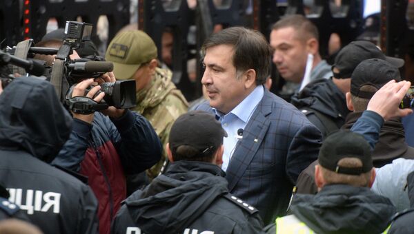 Михаил Саакашвили на акции протеста в Киеве. Архивное фото Михаил Саакашвили на акции протеста в Киеве. Архивное фото