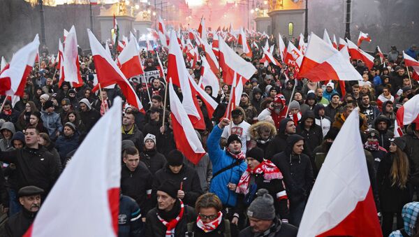 Марш в Варшаве по случаю Дня независимости Марш в Варшаве по случаю Дня независимости