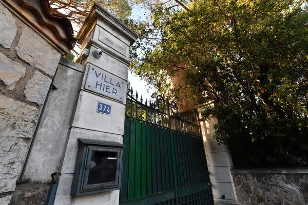 Вилла Hier, принадлежащая российскому олигарху Сулейману Керимову во Франции. 22 ноября 2017 Вилла Hier, принадлежащая российскому олигарху Сулейману Керимову во Франции. 22 ноября 2017