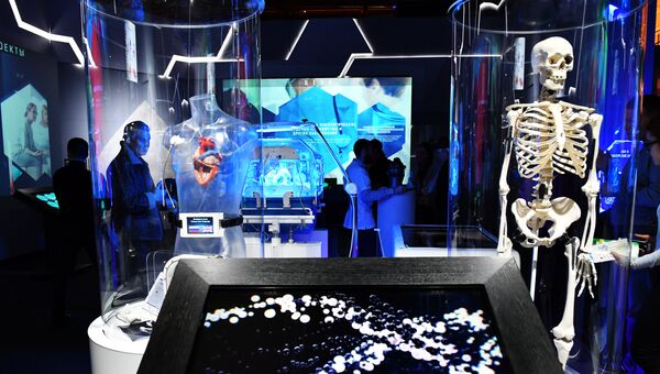 Зал Здоровье выставки Россия, устремленная в будущее в Центральном Манеже в Москве Зал Здоровье выставки Россия, устремленная в будущее в Центральном Манеже в Москве