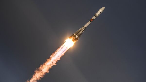 Старт ракеты-носителя Союз-2.1б с космическим аппаратом дистанционного зондирования Земли Метеор №2-1 и с 17 иностранными аппаратами с космодрома Восточный. 28 ноября 2017 Старт ракеты-носителя Союз-2.1б с космическим аппаратом дистанционного зондирования Земли Метеор №2-1 и с 17 иностранными аппаратами с космодрома Восточный. 28 ноября 2017