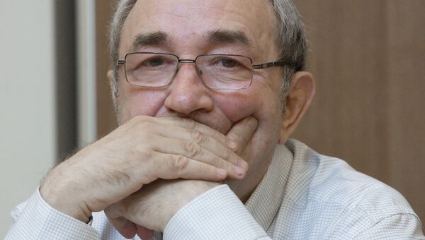 Председатель Правления Международного общества Мемориал Арсений Рогинский. Архивное фото Председатель Правления Международного общества Мемориал Арсений Рогинский. Архивное фото