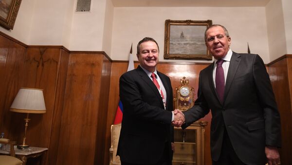Министр иностранных дел РФ Сергей Лавров и министр иностранных дел Сербии Ивица Дачич. Архивное фото Министр иностранных дел РФ Сергей Лавров и министр иностранных дел Сербии Ивица Дачич. Архивное фото