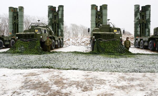 Дивизион ЗРК С-400 заступил на боевое дежурство в районе Владивостока Дивизион ЗРК С-400 заступил на боевое дежурство в районе Владивостока