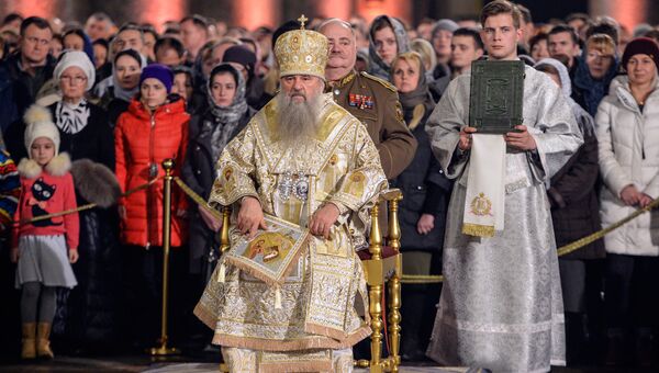 Митрополит Санкт-Петербургский и Ладожский Варсонофий проводит Рождественское богослужение в Казанском соборе в Санкт-Петербурге Митрополит Санкт-Петербургский и Ладожский Варсонофий проводит Рождественское богослужение в Казанском соборе в Санкт-Петербурге