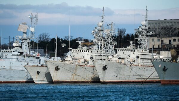 Корабли, которые ранее входили в состав военно-морских сил Украины, в бухте Севастополя. 13 января 2017 Корабли, которые ранее входили в состав военно-морских сил Украины, в бухте Севастополя. 13 января 2017