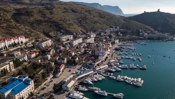 Катера в бухте Балаклавы в Крыму Катера в бухте Балаклавы в Крыму