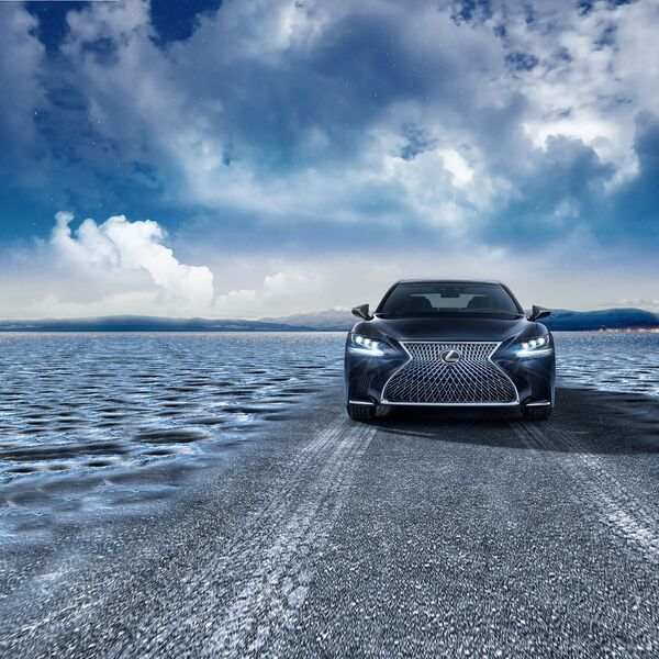 Автомобиль Lexus LS Автомобиль Lexus LS