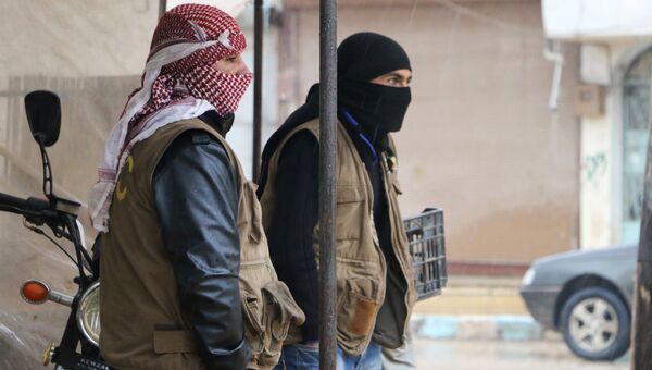 Сирийские бойцы из Отрядов народной самообороны (YPG) в городе Африн. Архивное фото Сирийские бойцы из Отрядов народной самообороны (YPG) в городе Африн. Архивное фото