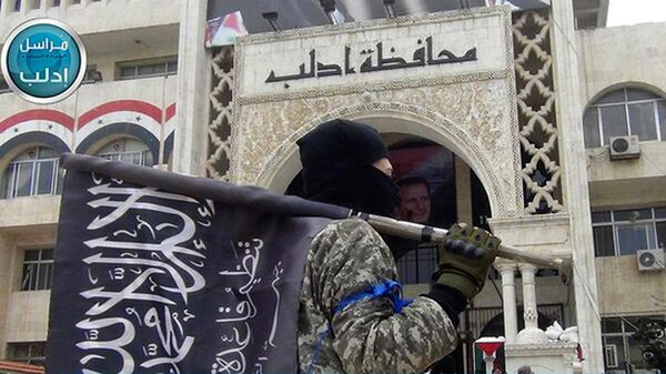 Боевик террористической группировки Джебхат ан-Нусра (организация запрещена в РФ) в Идлибе Боевик террористической группировки Джебхат ан-Нусра (организация запрещена в РФ) в Идлибе