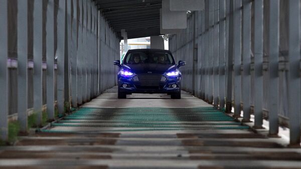 Автомобиль Ford Focus Автомобиль Ford Focus