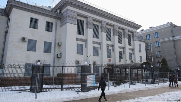 Здание посольства Российской Федерации в Киеве. Архивное фото Здание посольства Российской Федерации в Киеве. Архивное фото
