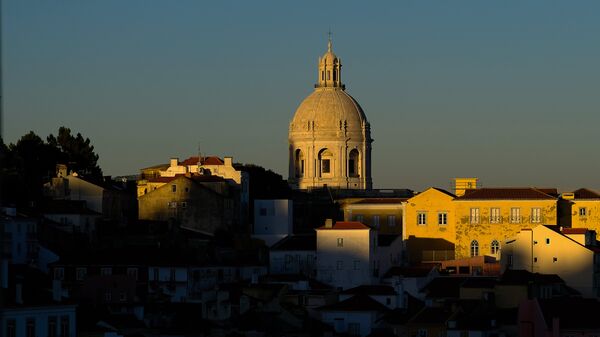 Число зараженных коронавирусом в Португалии превысило 46 тысяч